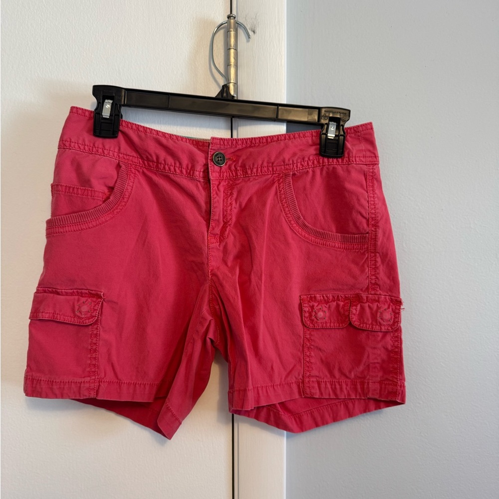 Lucy Vibrant Pink Cargo Shorts. Size 2